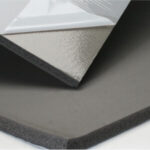 Manta elastomérica um lado auto adesivo